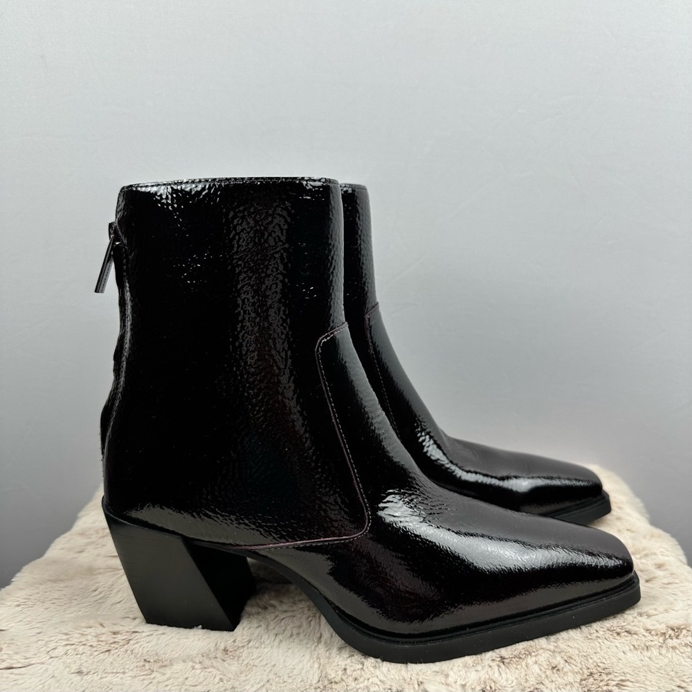VINCE CAMUTO Women Ankle Bootie Square Toe Stacked Heel Boot Dark Red Wine - Picture 2 of 11